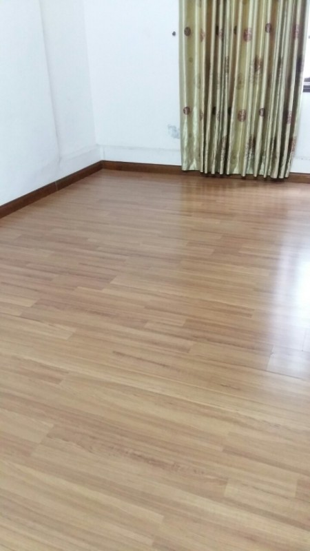 Nhà lô góc 5 tầng x 48m2 ô tô vào nhà phố Chùa Láng giá 8,4 tỷ. LH 0912442669