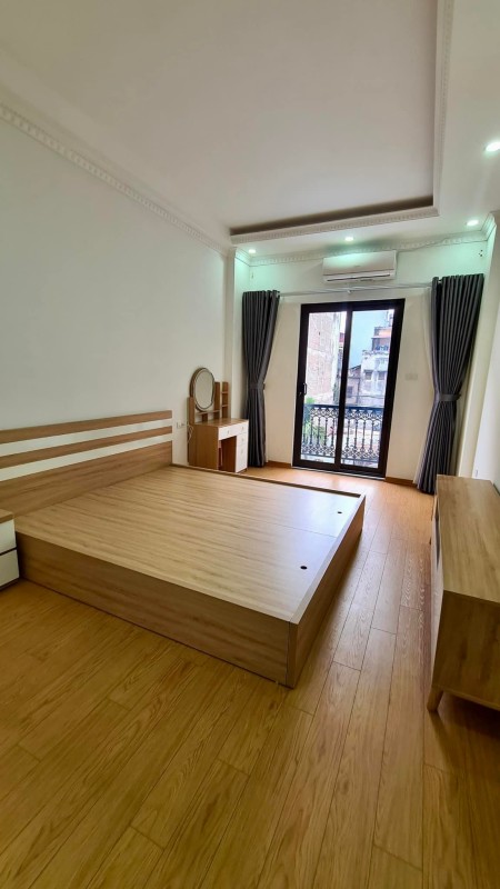 Nhỉnh 4 tỷ có ngay nhà phố Ngọc Lâm lô góc kinh doanh đỉnh, pháp lý sạch, lh 0966396167