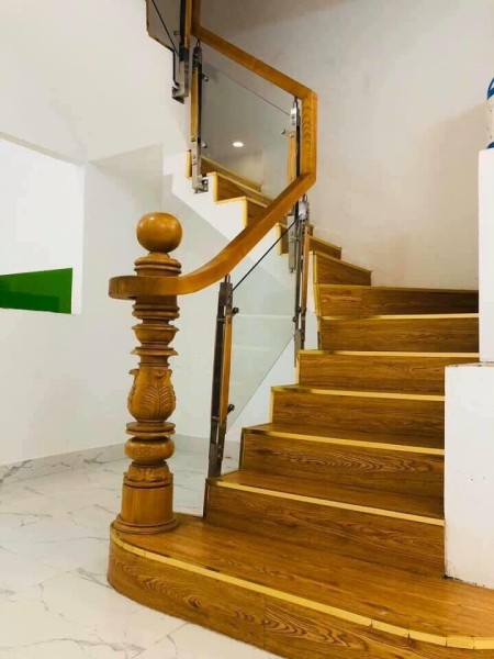 Bán nhà Trần Văn Quang diện tích 4.5x15 Trệt 2 Lầu Xe Ngủ Trong Nhà giá bán 6.5 tỷ