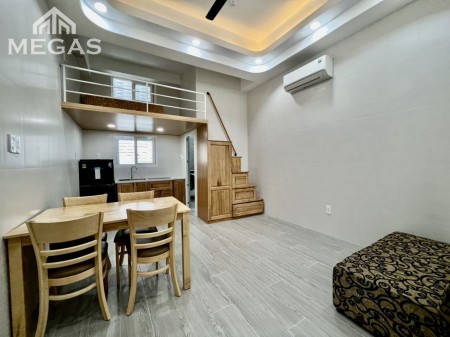 Căn hộ mới 100%, full nội thất như hình tòa nhà an ninh hiện đại tiện nghi ngay Phạm Văn Bạch