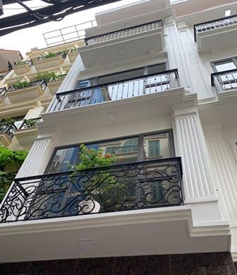 Bán nhà Thanh Liệt Thanh Trì Hà Nội 39m, 5 tầng giá 3.9 tỷ sổ đỏ chính chủ, bàn giao ngay