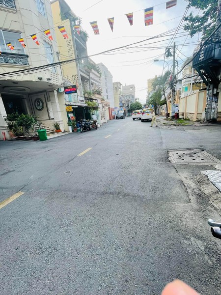 Đi đến slide 6