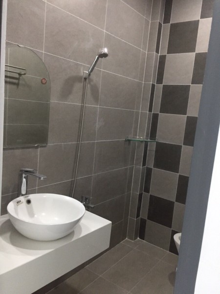 Siêu phẩm Hương Lộ 2, 70m2, xe tải ngay cửa, đúc kiên cố 3 tầng giá 5.6 tỷ có thương lượng
