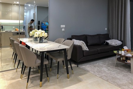 Cần bán nhà ngang 6m, dtsd 54m2, giá chỉ 4 tỷ, ô tô ngủ trong nhà, ngay bên cầu vượt Linh Xuân