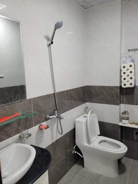 Dân xây 2022 tổ 10 Yên Nghĩa, Hà Đông, DT 40m2, 4 tầng, kinh doanh, oto đỗ cổng, chỉ hơn 2 tỷ