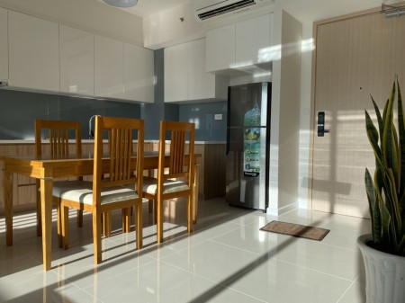 Cho thuê căn 2PN Palm Heights giá thuê chỉ 14tr , nội thất đầy đủ