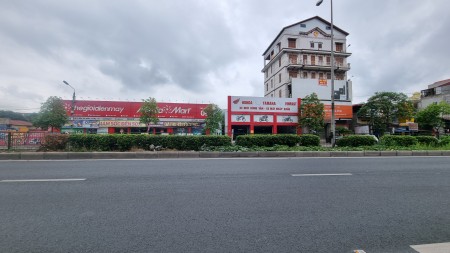 Bán nhà ngã tư Phố Nối - mặt đường vị trí siêu đẹp, thuận tiện kinh doanh