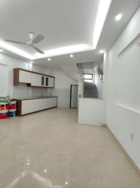 Bán nhà trung tâm Mỹ Đình, sổ đỏ vuông đét, vị trí siêu đỉnh, an ninh tốt, dtsd 40m2, lh 0975286750