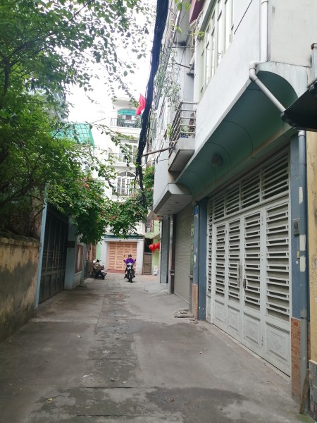 Bán nhà phân lô ô tô vào nhà khu an ninh tốt kinh doanh đỉnh, dân trí cao, thiết kế 4 tầng