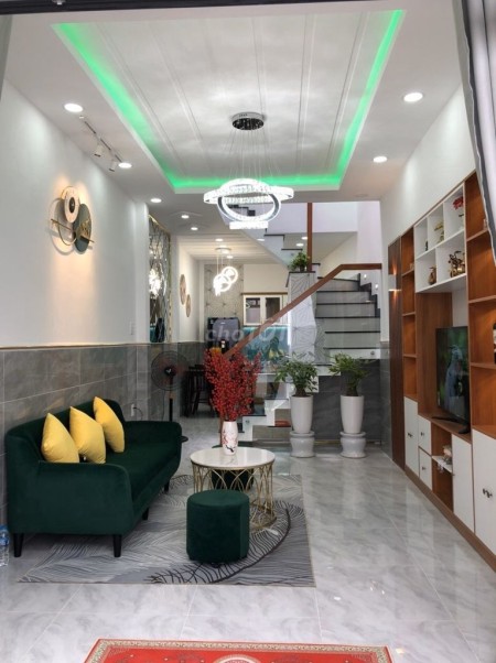 Bán nhà hẻm xe hơi Quận Tân Phú, diện tích 36m2, nhà mới tặng full nội thất giá tốt