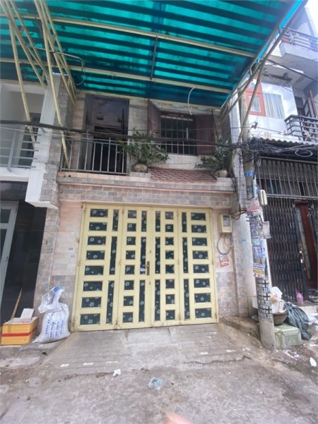 Bán gấp nhà trong hẻm 1 sẹc đường số 10, Phường Bình Hưng Hoà, Quận Bình Tân