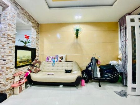 Gấp bán nhà hẻm xe hơi Phú Trung Tân Phú 77m2, ngang 6m, nở hậu, giảm 2OO Triệu