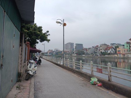 Đất Long Biên 1 mặt tiền 5.1m giá siêu rẻ 2.6 sổ đỏ chính chủ, bàn giao vào ở được ngay
