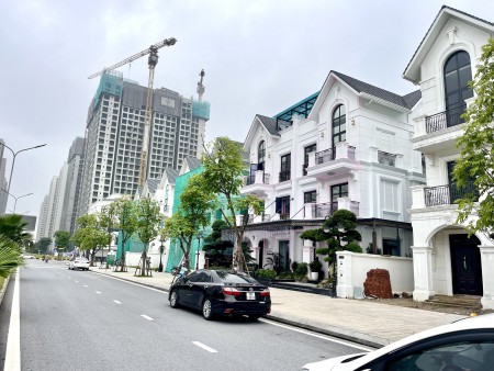 Bán shophouse sổ đỏ lâu dài San Hô 6 đối diện Vinuni giá 29.8 tỷ (0985941715 Mr Hùng)