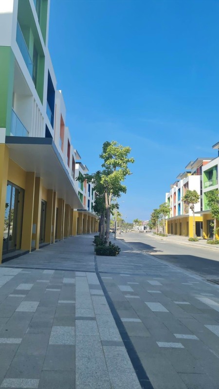 Đi đến slide 4