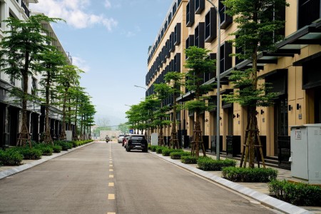 Bán tòa 7 tầng làm khách sạn, nhà hàng… dự án Apec Diamond Park trung tâm thành phố Lạng Sơn.