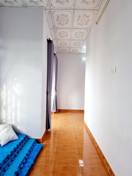Bán nhà nguyên căn 1 trệt, 1 lầu chợ Quang Thắng, sổ hồng riêng, giá 2.7 tỷ, dt 102m2