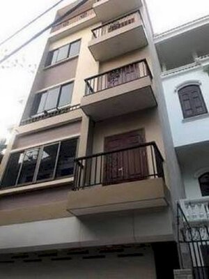 Giảm sốc, cần tiền bán gấp Nhà Phố Ngô Thì Nhậm, Hà Đông dtsd 50m2, ô tô, KD, Đầu tư hơn 2 tỷ
