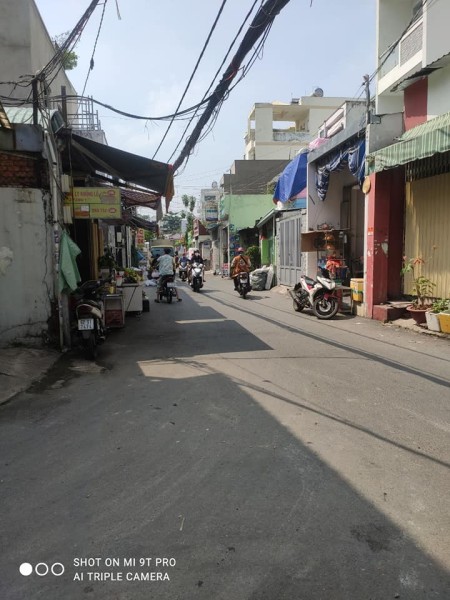 Nhà đẹp mới xây, căn góc 3MT hẻm xe hơi gần Vincom Phan Văn Trị, dtsd 69m2 giá chỉ 8.5 tỷ