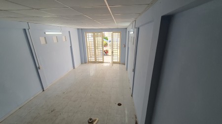 Cho thuê nhà nguyên căn mặt tiền chợ Tân Mỹ, 2 phòng ngủ, giá 15 triệu/tháng, miễn trung gian