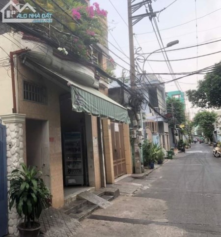 Nhà Ngộp Mặt Tiền Đô Đốc Lộc 3 tầng diện tích sử dụng 134m2 giá bán 9.2 tỷ