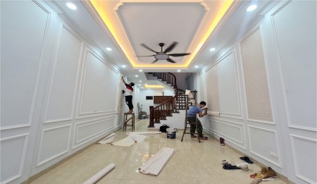 Bán nhà Ngõ Quỳnh. Đẹp ở ngay dtsd 40m x 4 tầng giá bán 4.3 tỷ có thương lượng chính chủ