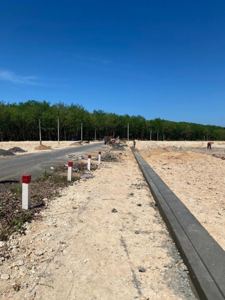 Bán gấp 3 lô đất thổ cư ngang 7m mặt tiền liên xã QH 29m thuộc Thuận Lợi - Đồng Phú