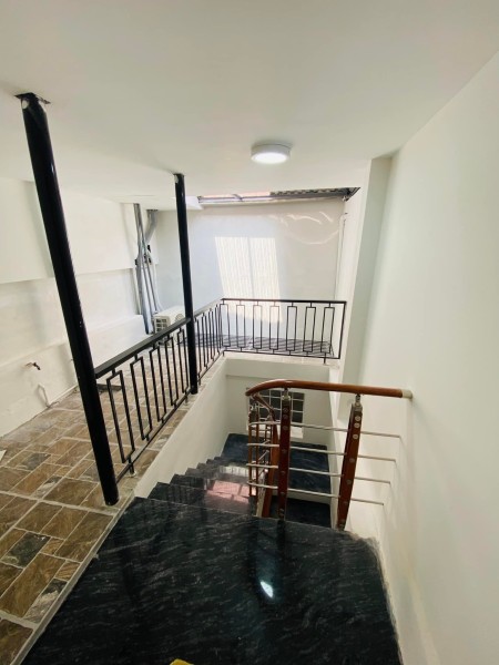 Nhà đẹp phân lô ô tô tránh phố Cù Chính Lan 4 tầng dtsd 51m2 giá bán 8,65 tỷ