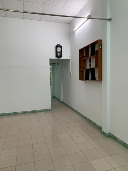 Cần ra gấp nhà hẻm oto 8m trung tâm thành phố Nha Trang giá bán chỉ 3.5 tỷ, sổ sẵn