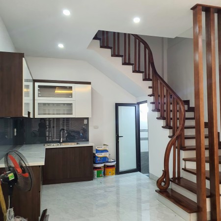 Bán nhà gần ngõ 178 Thái Hà của rất hiếm cách ô tô 30 m giá tốt đầu tư sinh lời