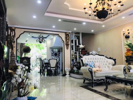 Bán nhà Bùi Xương Trạch, Thanh Xuân ô tô đậu trước cửa 5 tầng, 33m, giá 4,55 tỷ