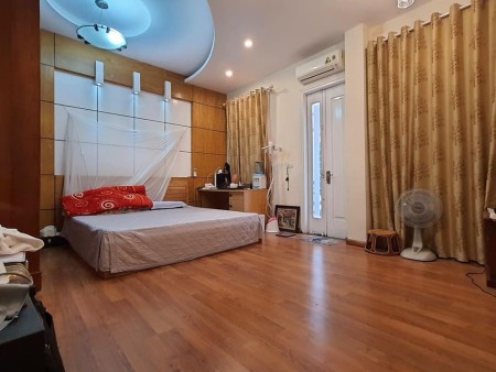 Bán nhà lô góc 2 mặt ngõ ô tô tránh ngõ 12 Đào Tấn 5 tầng 49m2 giá 14,7 tỷ