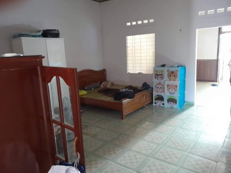 Bán đất tặng nhà cấp 4 diện tích siêu khủng, giá bán chỉ 5 tỷ, có thương lương