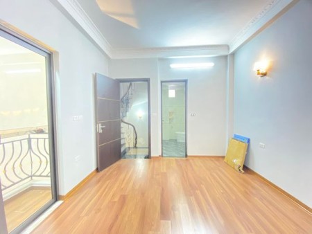 Cần bán gấp nhà Hoàng Như Tiếp sang định cư nước ngoài chỉ với giá 2,6 tỷ đồng