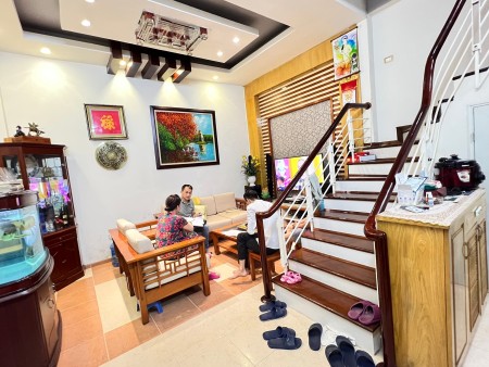 SỞ HỮU NGAY NHÀ ĐẸP CHỈ VỚI GẦN 5 TỶ ĐỒNG PHỐ VŨ TÔNG PHAN 56M² - NỘI THẤT SANG TRỌNG