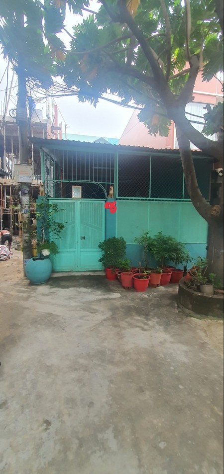 Bán nhà cấp 4 có gác lửng Nguyễn Hữu Tiến Tân Phú liên hệ trực tiếp 0944577533