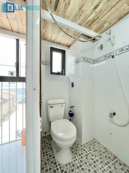 Cho Thuê Phòng Cửa Sổ Lớn Thoáng Có Máy Lạnh Ngay Ngã Tư Bảy Hiện