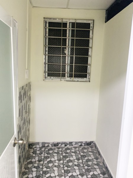 Bán nhà 1 lầu giá 1,2 tỷ hẻm 1234 đường Huỳnh Tấn Phát, phường Tân Phú, Quận 7