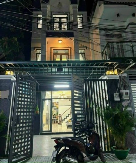 Nhà đẹp 1T 2L dtsd 54m2, đường Đỗ Xuân Hợp, quận 9. Giá TL cho khách 2,850 tỷ