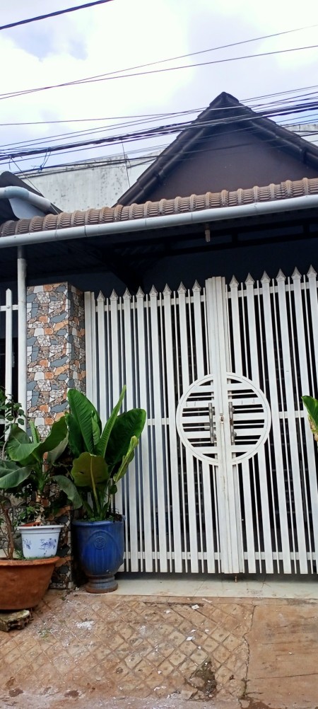Cần bán nhà gấp tại thành phố Long Khánh để về Quê liên hệ 0363 058 861