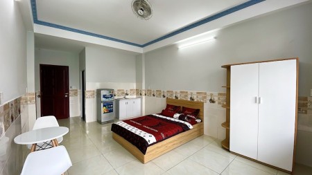 Cho thuê căn hộ có ban công nội thất đầy đủ gần Lê Trọng Tấn giờ giấc tự do