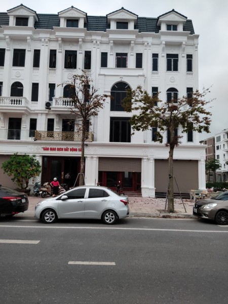 Đi đến slide 4
