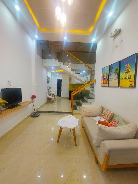 Bán nhà kiệt 368 Hoàng Diệu, Nhà mới, full nội thất, dtsd 44m2 2 tầng giá bán chỉ 2.6 tỷ