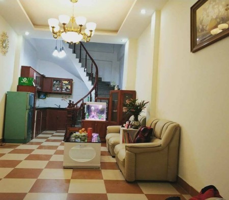 Bán nhà mặt phố kinh doanh đỉnh khu sầm uất, đúc 5 tầng kiên cố, liên hệ 0976964997