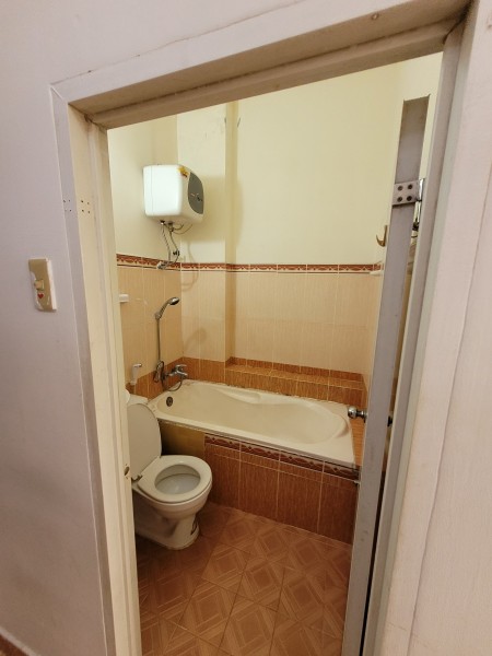 Bán nhà hẻm Lê Văn Sỹ, phường 11, Quận Phú Nhuận giá tốt đầu tư, khu dân cư đông