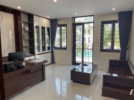 Biệt thự nhà giàu KĐT Vĩnh Hoàng 115m2x6t - Thang máy - Gần hồ Vĩnh Hoàng - 2 mặt ô tô tránh, vỉa
