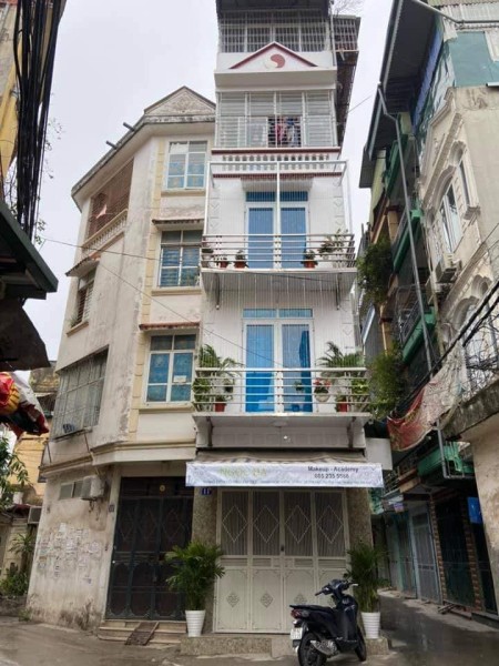 Bán nhà chính chủ Tân Mai, Lô góc 5 tầng, ô tô đỗ cửa, kinh doanh sầm uất giá lại rất bình dân