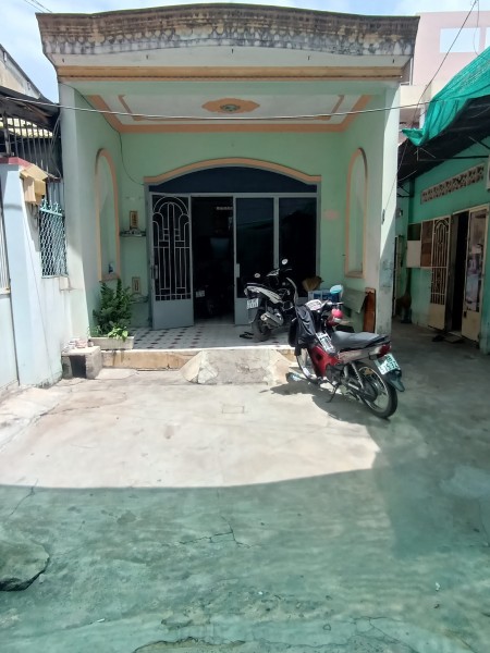 Diện tích tốt, Hẻm xe hơi khu chợ vải Phú Thọ Hòa, 4.4x17m, 1 trệt 1 lầu