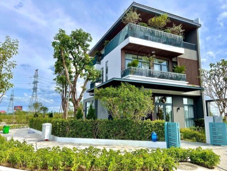 Chính chủ cần bán BT đơn lập view hồ giá giai đoạn 1 khu sunrise dự án ID Junction 0925246246