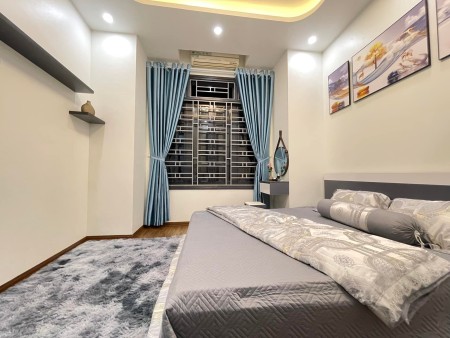 Bán nhà mới đẹp cạnh tiểu học Thịnh Liệt phố Nguyễn Chính giá 4,35 tỷ đồng